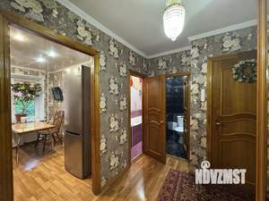 4-к квартира, вторичка, 63м2, 1/5 этаж