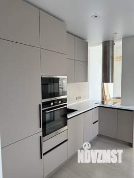 3-к квартира, вторичка, 100м2, 9/14 этаж