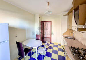 3-к квартира, вторичка, 77м2, 2/10 этаж