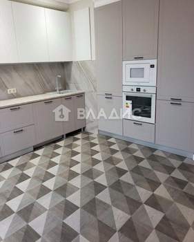 2-к квартира, вторичка, 65м2, 14/17 этаж