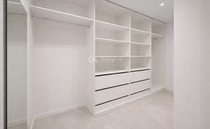 3-к квартира, вторичка, 150м2, 9/10 этаж