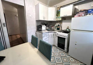 2-к квартира, вторичка, 44м2, 1/4 этаж