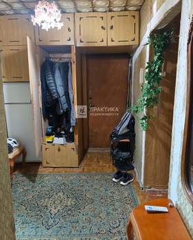 3-к квартира, вторичка, 62м2, 5/5 этаж