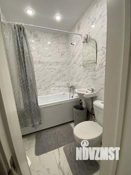 2-к квартира, вторичка, 32м2, 1/4 этаж