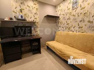 2-к квартира, вторичка, 43м2, 1/4 этаж