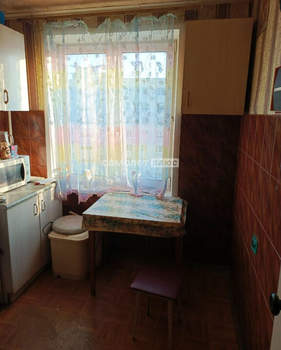 4-к квартира, вторичка, 63м2, 8/9 этаж