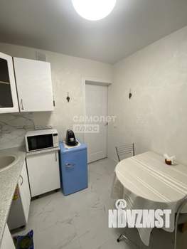 2-к квартира, вторичка, 32м2, 1/4 этаж