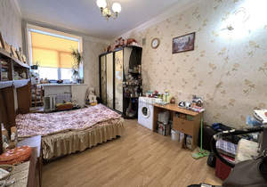 4-к квартира, вторичка, 95м2, 2/4 этаж