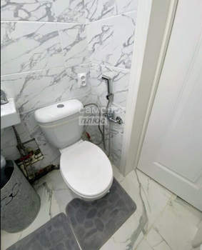 2-к квартира, вторичка, 32м2, 1/4 этаж