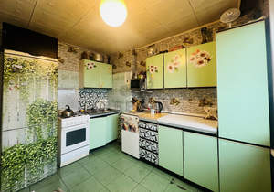 3-к квартира, вторичка, 64м2, 5/5 этаж