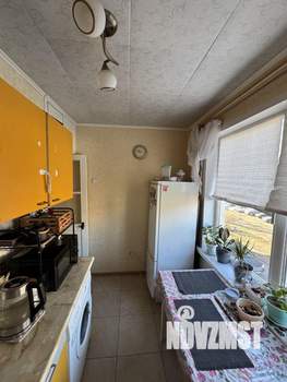 2-к квартира, вторичка, 42м2, 3/5 этаж