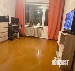 2-к квартира, вторичка, 45м2, 1/9 этаж