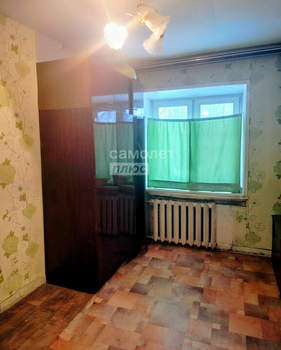 2-к квартира, вторичка, 42м2, 1/5 этаж