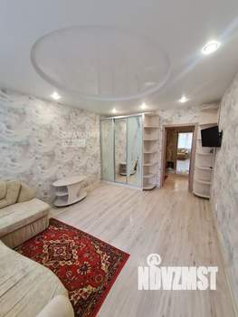 2-к квартира, вторичка, 61м2, 2/19 этаж