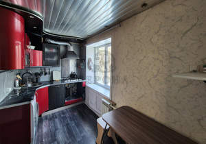 2-к квартира, вторичка, 42м2, 5/5 этаж