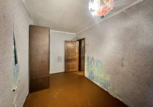 2-к квартира, вторичка, 43м2, 1/5 этаж