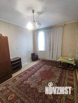 3-к квартира, вторичка, 65м2, 9/12 этаж