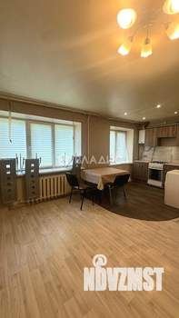 2-к квартира, вторичка, 44м2, 1/4 этаж