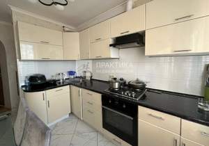 3-к квартира, вторичка, 66м2, 10/10 этаж