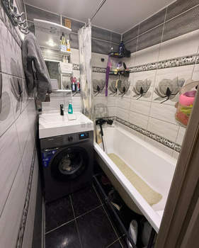 3-к квартира, вторичка, 64м2, 3/5 этаж