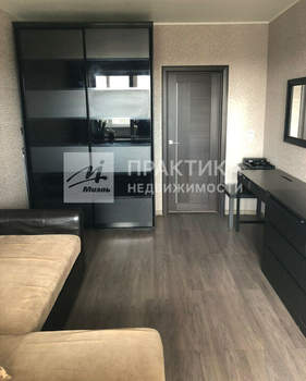 3-к квартира, вторичка, 70м2, 9/9 этаж