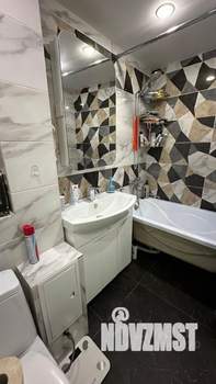 3-к квартира, вторичка, 65м2, 9/9 этаж