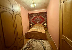 2-к квартира, вторичка, 44м2, 1/4 этаж