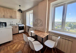 4-к квартира, вторичка, 70м2, 7/9 этаж