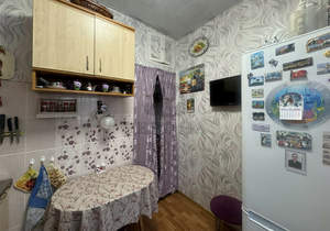 2-к квартира, вторичка, 46м2, 1/3 этаж