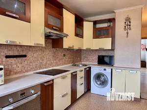 2-к квартира, вторичка, 56м2, 2/14 этаж