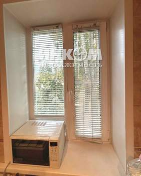 3-к квартира, вторичка, 54м2, 2/2 этаж