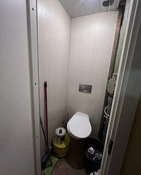 2-к квартира, вторичка, 44м2, 1/4 этаж