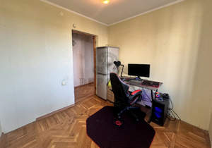 4-к квартира, вторичка, 70м2, 7/9 этаж