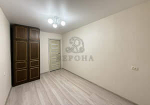 2-к квартира, вторичка, 42м2, 4/5 этаж