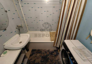 2-к квартира, вторичка, 68м2, 1/10 этаж