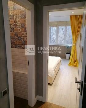 2-к квартира, вторичка, 67м2, 3/3 этаж