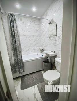 2-к квартира, вторичка, 32м2, 1/4 этаж