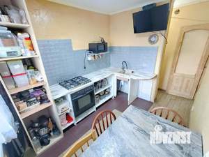 3-к квартира, вторичка, 72м2, 8/9 этаж
