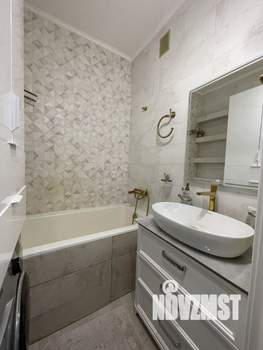 2-к квартира, вторичка, 65м2, 15/15 этаж