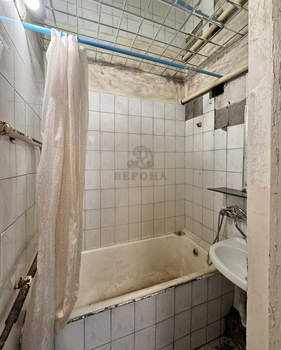 2-к квартира, вторичка, 43м2, 1/5 этаж