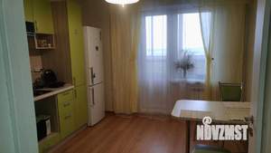 2-к квартира, вторичка, 81м2, 14/17 этаж