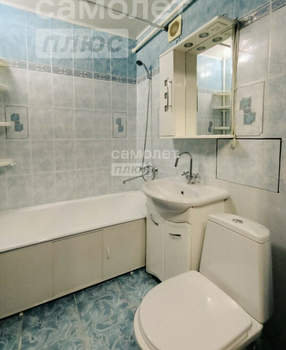 2-к квартира, вторичка, 42м2, 1/5 этаж