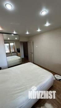 3-к квартира, вторичка, 65м2, 9/9 этаж