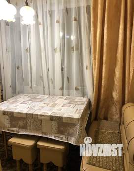 2-к квартира, вторичка, 42м2, 5/5 этаж