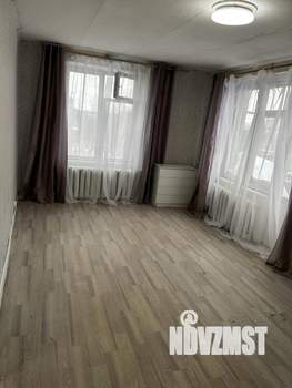 2-к квартира, вторичка, 42м2, 5/5 этаж