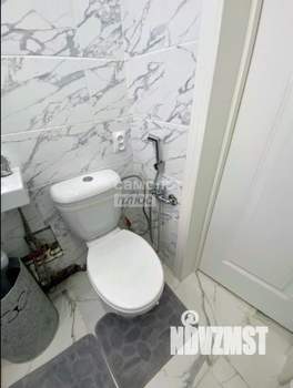 2-к квартира, вторичка, 32м2, 1/4 этаж