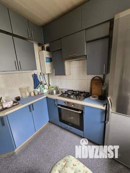 2-к квартира, вторичка, 43м2, 3/3 этаж