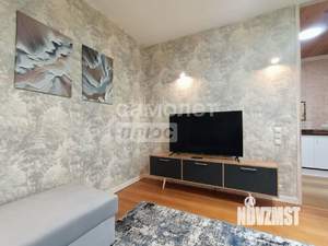 2-к квартира, вторичка, 42м2, 1/4 этаж