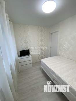 2-к квартира, вторичка, 32м2, 1/4 этаж