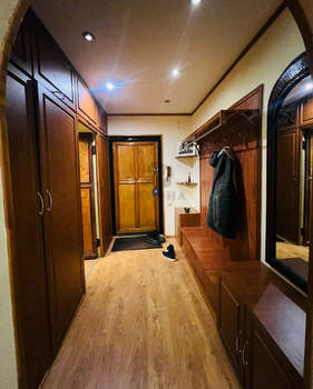 3-к квартира, вторичка, 69м2, 1/9 этаж